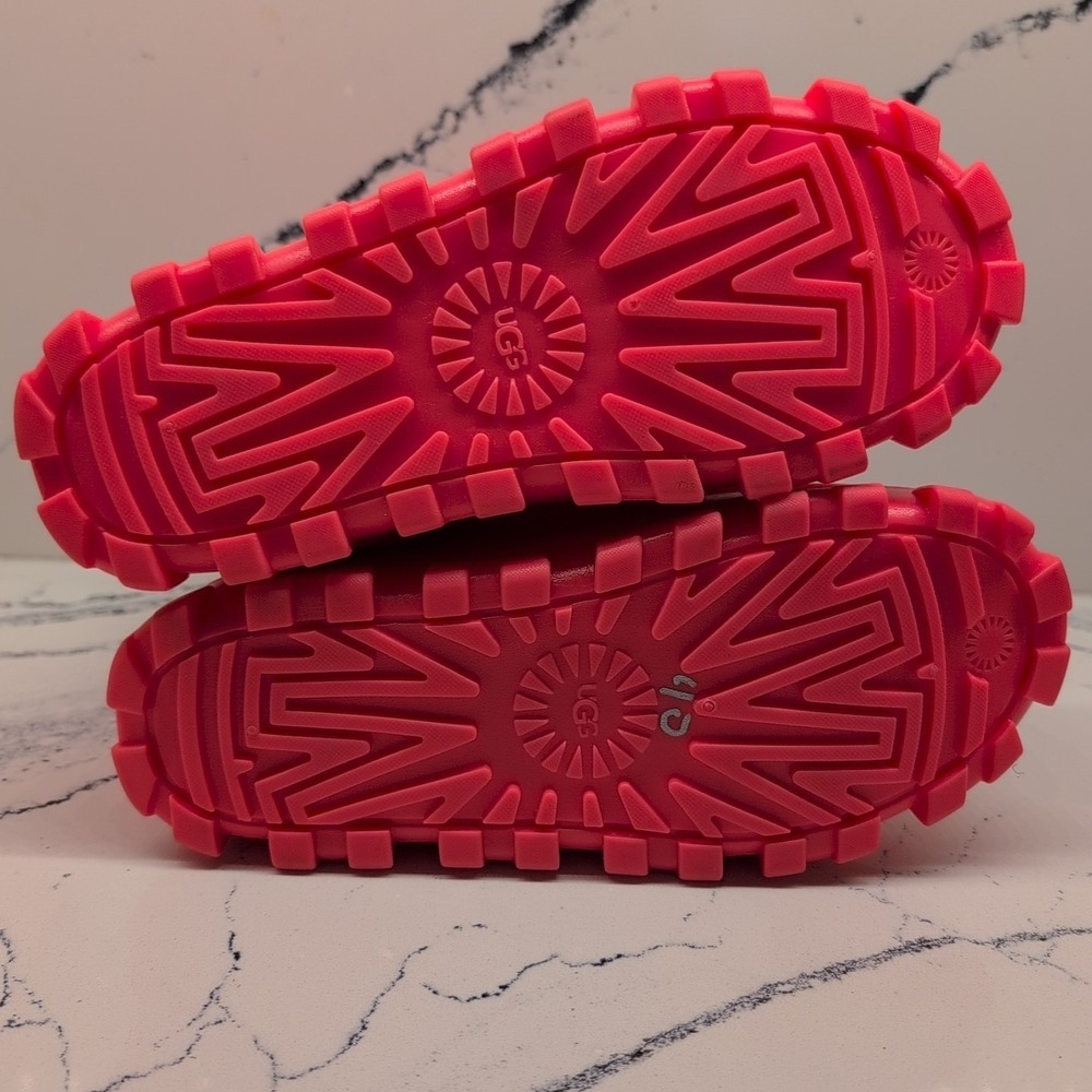 UGG KIDS CLASSIC BRELLAH MINI SUPER CORAL KIDS SIZE US 4 NEW - Picture 4 of 6